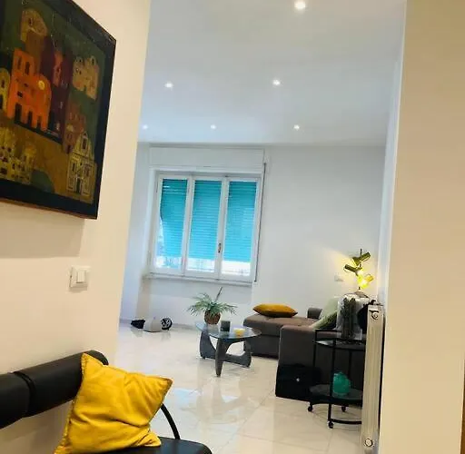 Orizzonte 5 Terre, VIALE ITALIA 221 - Partenza battelli 5 Terre La Spezia